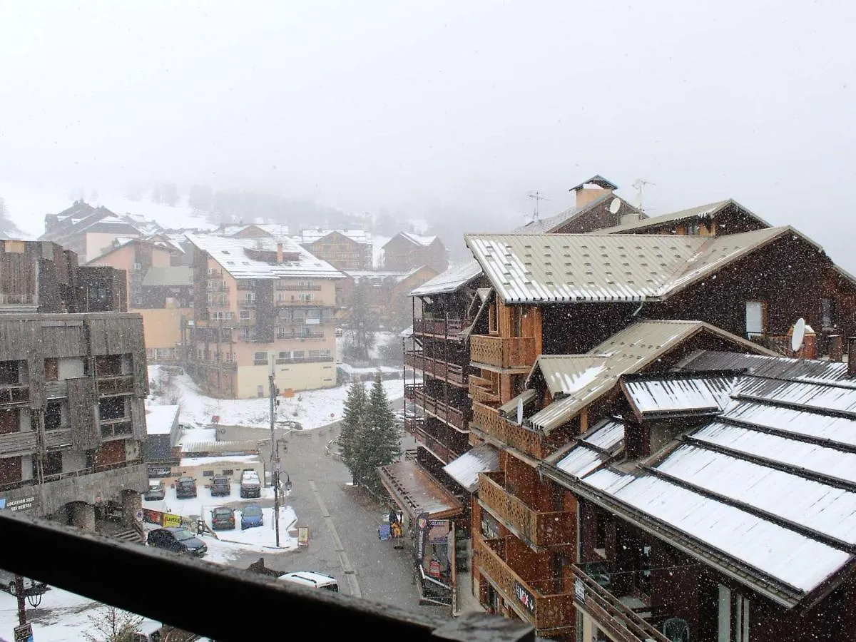 Studio Cabine Au Pied Des Pistes, 4 Couchages, Plein Centre, Balcon Expose Ouest, Parking Proche - Fr-1-330-554 0*, Risoul France